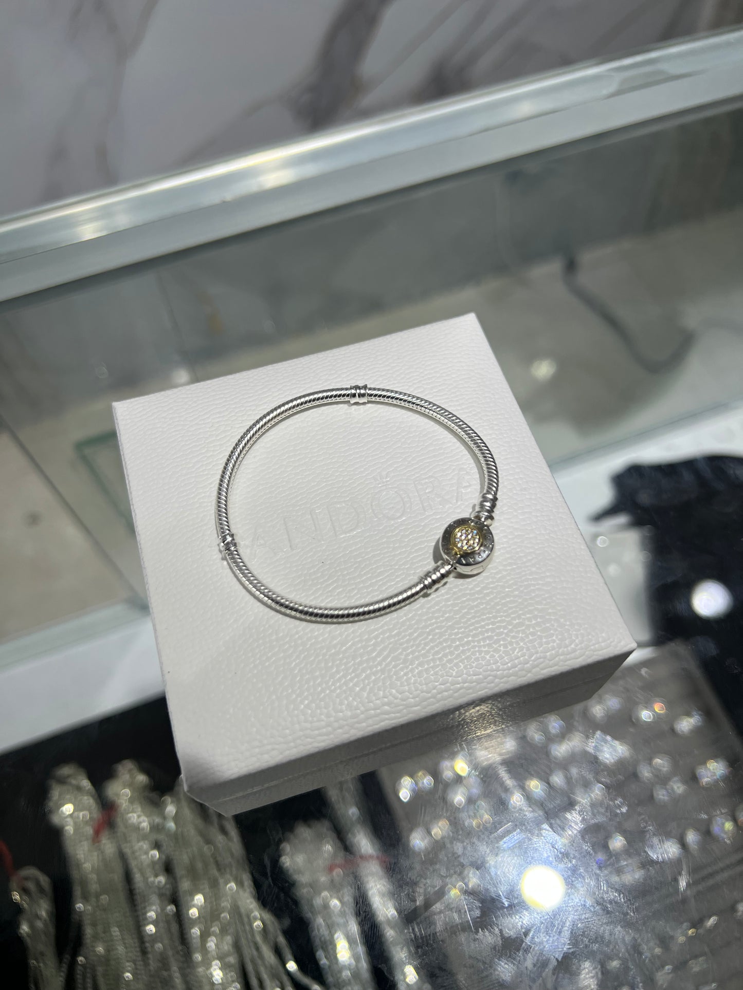 Pulsera Cierre Circular Dorado