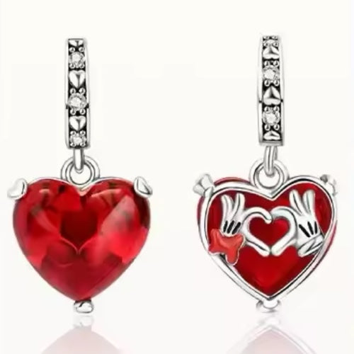 Charm Corazon Rojo Disney